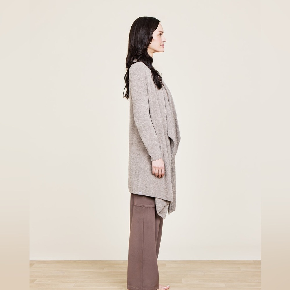 Barefoot Dreams CozyChic Lite® Island Wrap Taupe - Picture 3 of 8